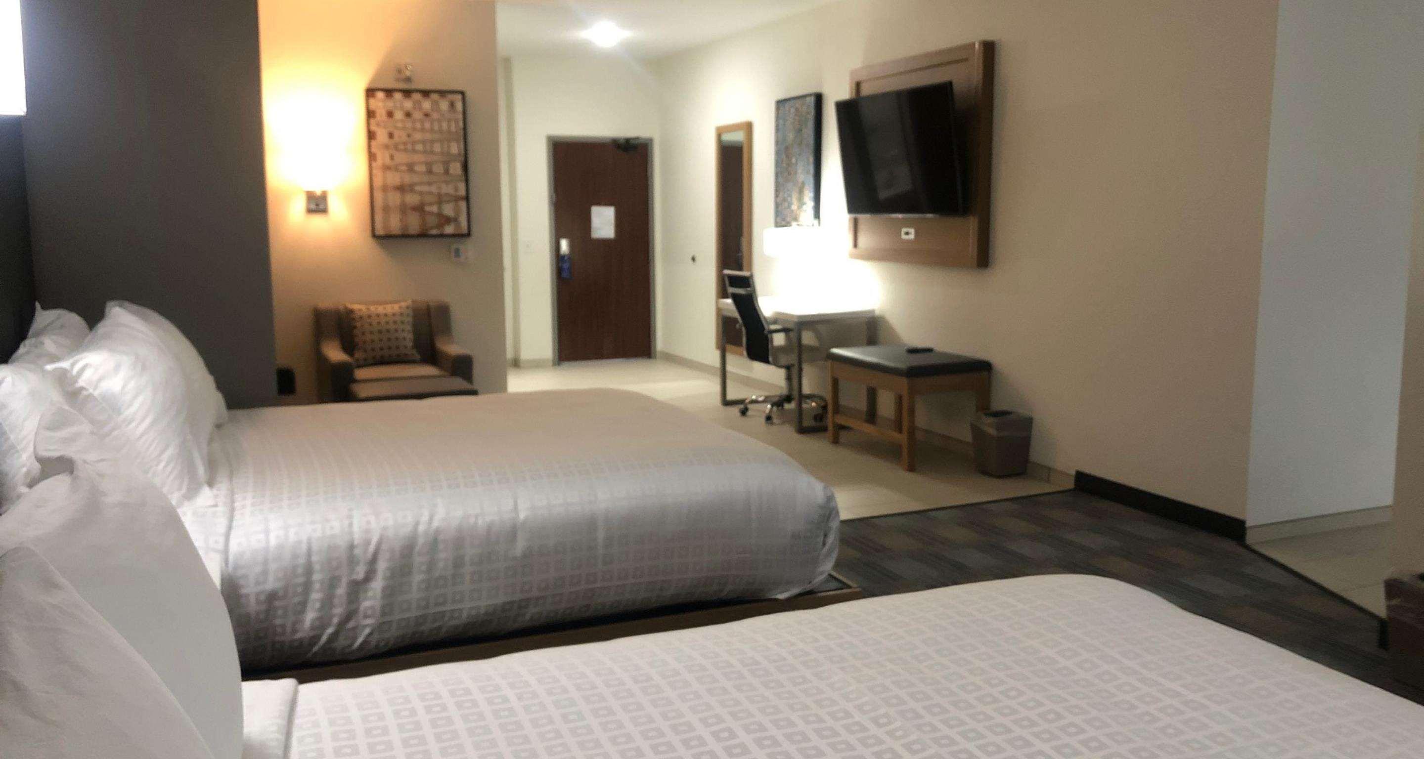 La Quinta Inn & Suites By Wyndham Coralville Iowa City Екстер'єр фото